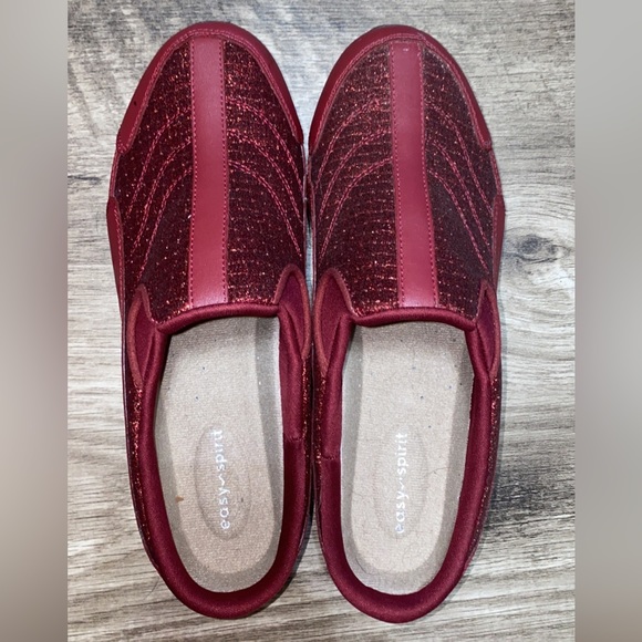 EasySpirit Traveltime Clogs - Picture 5 of 5